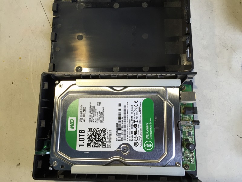 IO DATA HDD 1TB 外付ハードディスク　分解、交換、修理方法