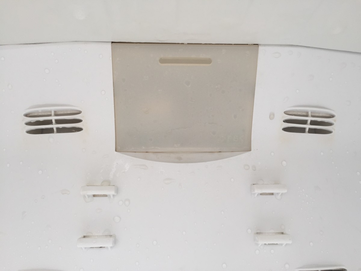 三洋（サンヨー）冷凍冷蔵庫 SR-361P　冷蔵室パネル取外し方法
