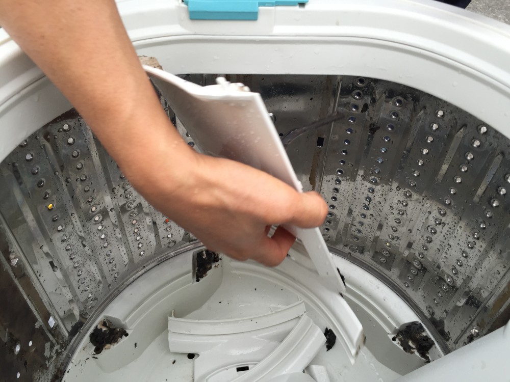 【日立洗濯機 NW-7MY】分解　洗濯層の掃除