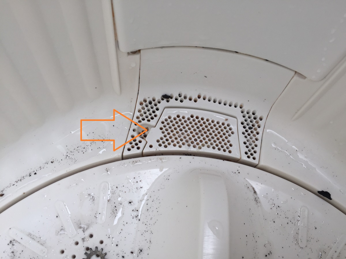 サンヨー 二槽式洗濯機（SW-520N）の分解と掃除の方法