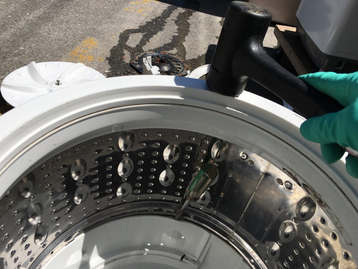 東芝 インバーター付き洗濯機「AW-60SDF」分解と洗濯槽の清掃方法