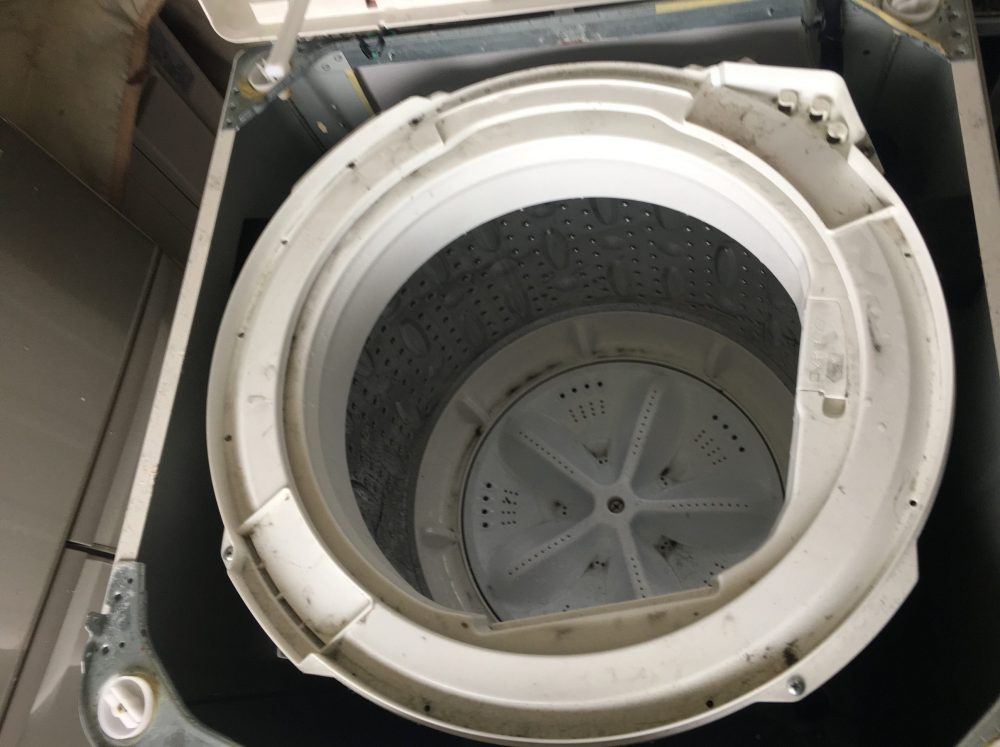 無印良品4.5kg洗濯機（asw-mj45）の分解 洗濯槽の掃除の方法